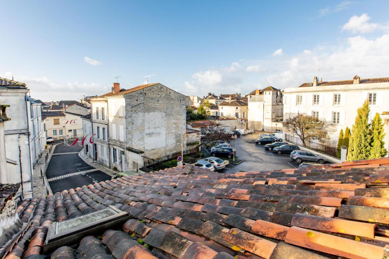 Le Ferry # Hyper-Centre # Terrasse Apartment Cognac Luaran gambar